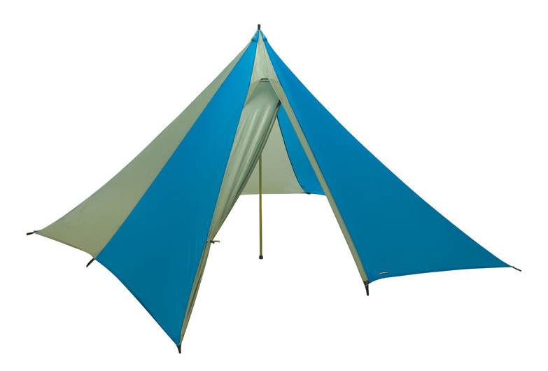 Trekking pole shelter