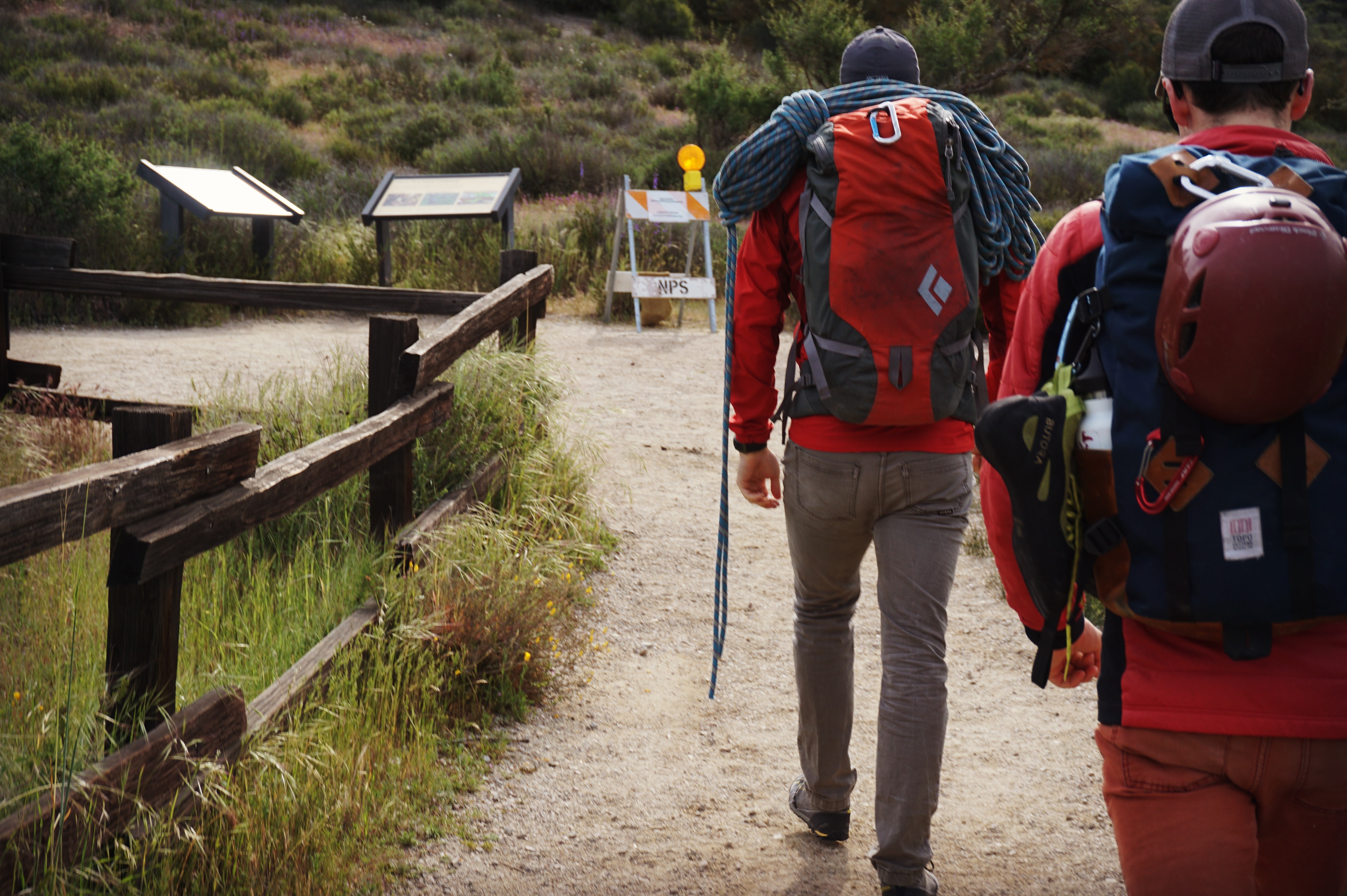 how to choose a backpack