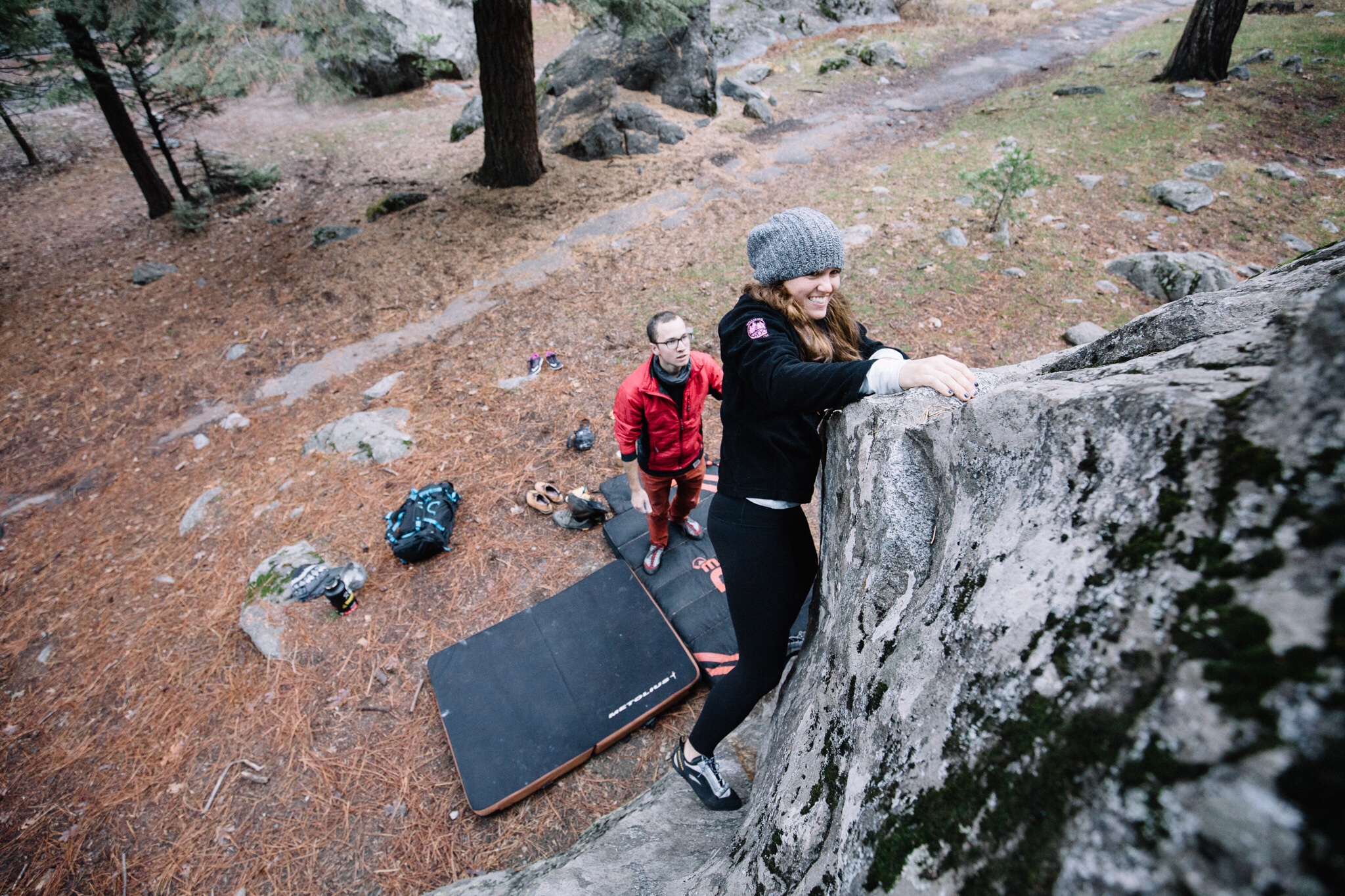 Outdoor adventure date: rock climbing