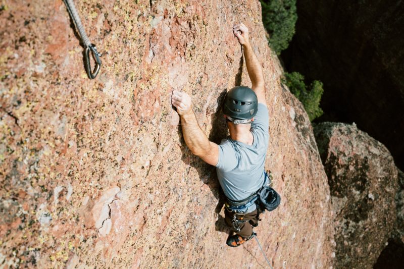 Climbing finger injury prevention - Climbing in Pinnacles National Park
