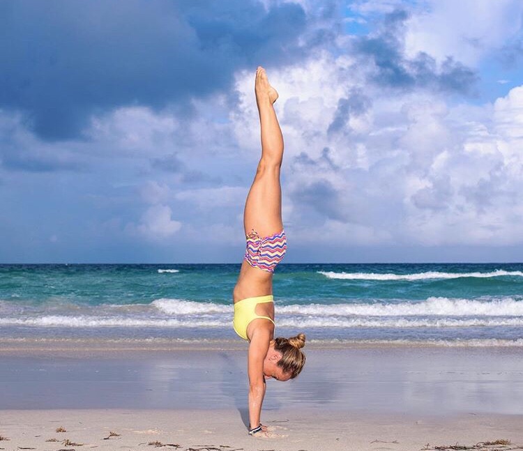 inspiring yoga instagram accounts kino macgregor